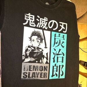 DEMON SLAYER TANJIRO KAMADO ANIME BLACK T-SHIRT SIZE MEDIUM - FRONT & BACK PRINT